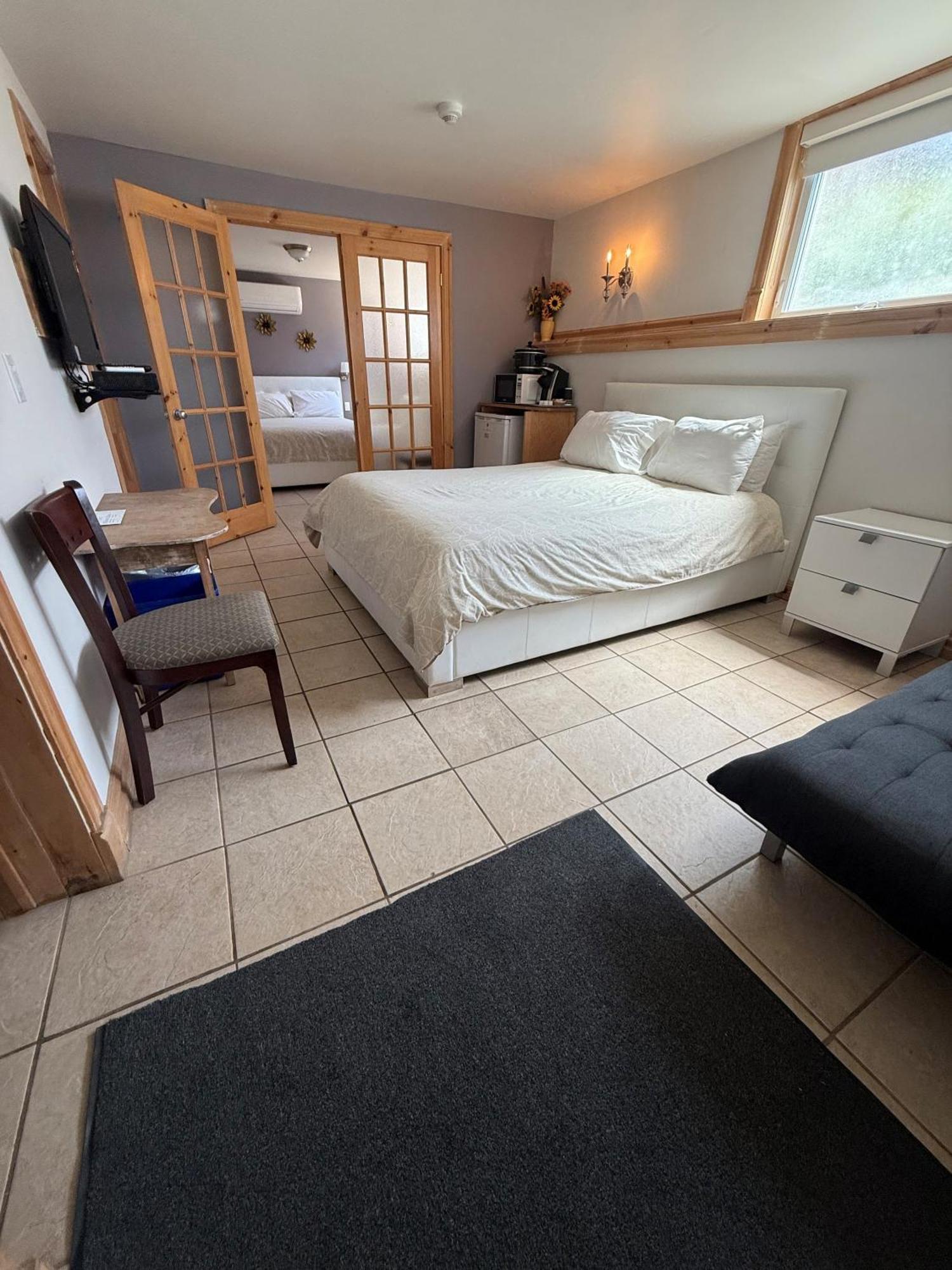 La Galouine Auberge Tadoussac Exteriér fotografie